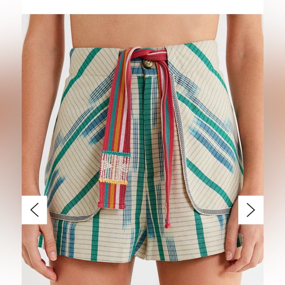 Urban Outfitters UO Patterned Pocket Shorts Size 4